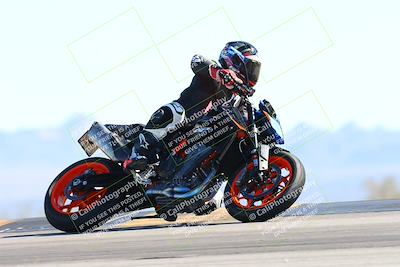 media/Mar-25-2024-Moto Forza (Mon) [[8d4319bd68]]/3-Intermediate Group/Session 2 (Turn 9 Entry)/